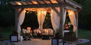 25 Essential Small Pergolas to Enhance the Beauty of Your Patio 