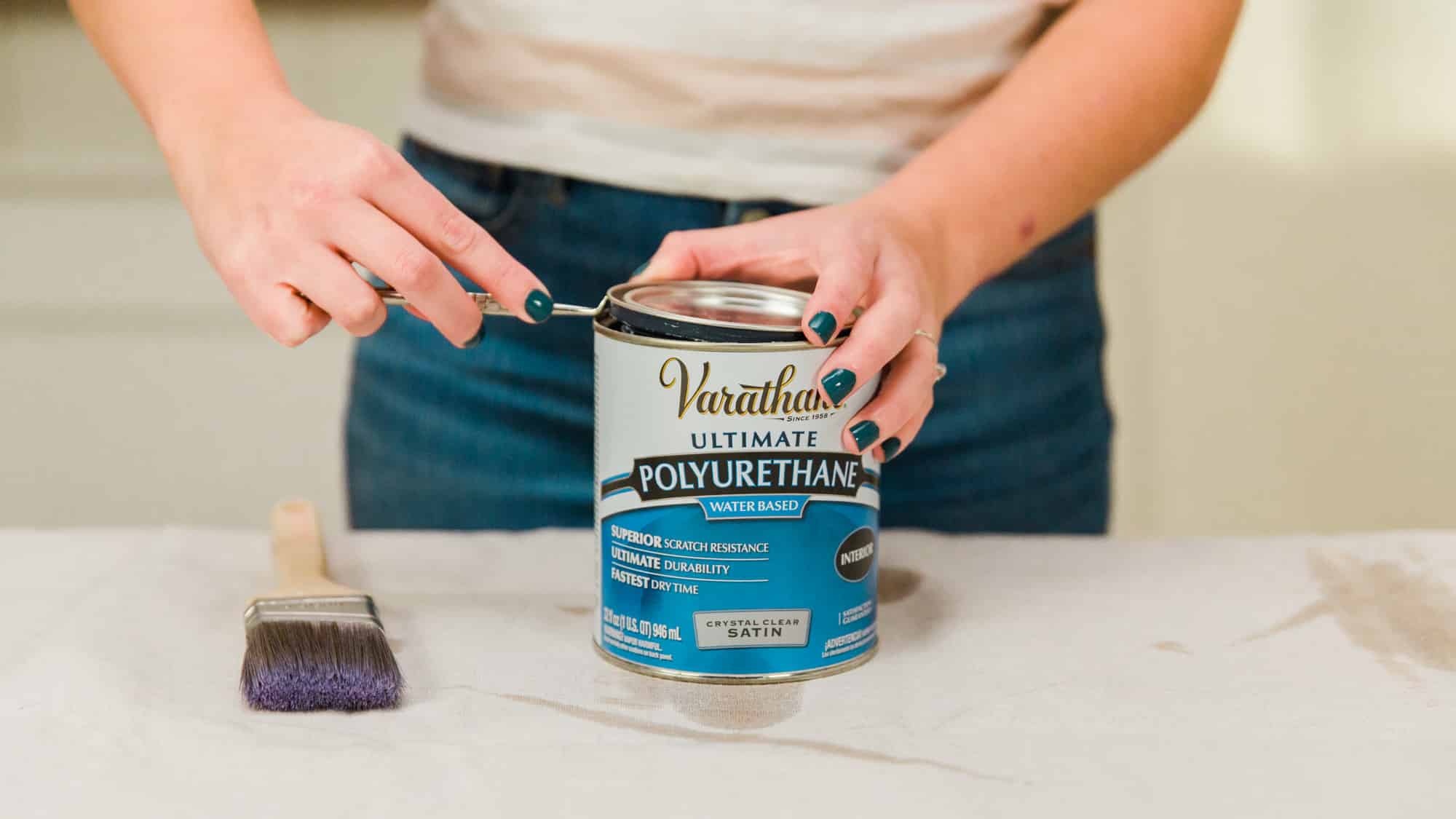 How to Apply Polyurethane to Wood
