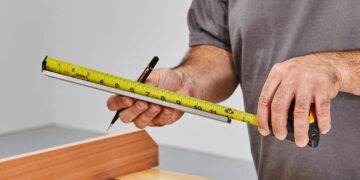 How to Read a Tape Measure the Easy Way & Free