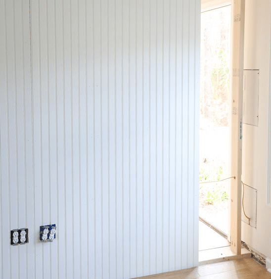 Install the Beadboard to The Wall