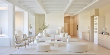 BM Chantilly Lace and SW White Paints