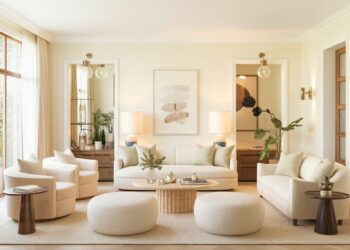 Benjamin Moore’s Ivory White 925