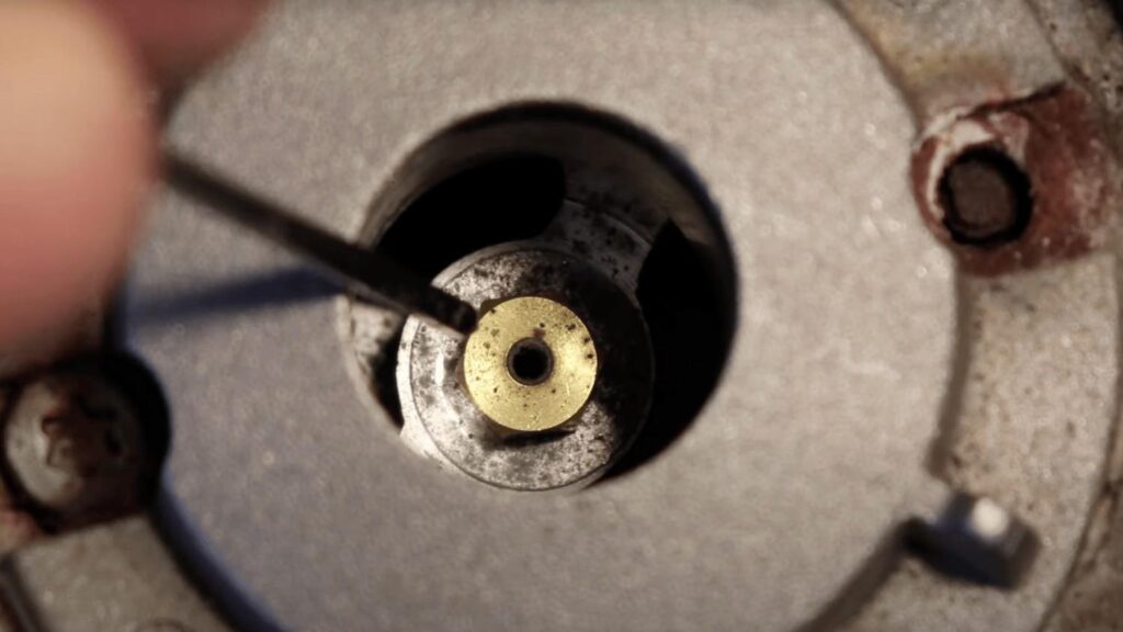 4-check the main orifice at the burner bas