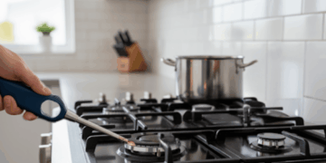 gas stove not lighting