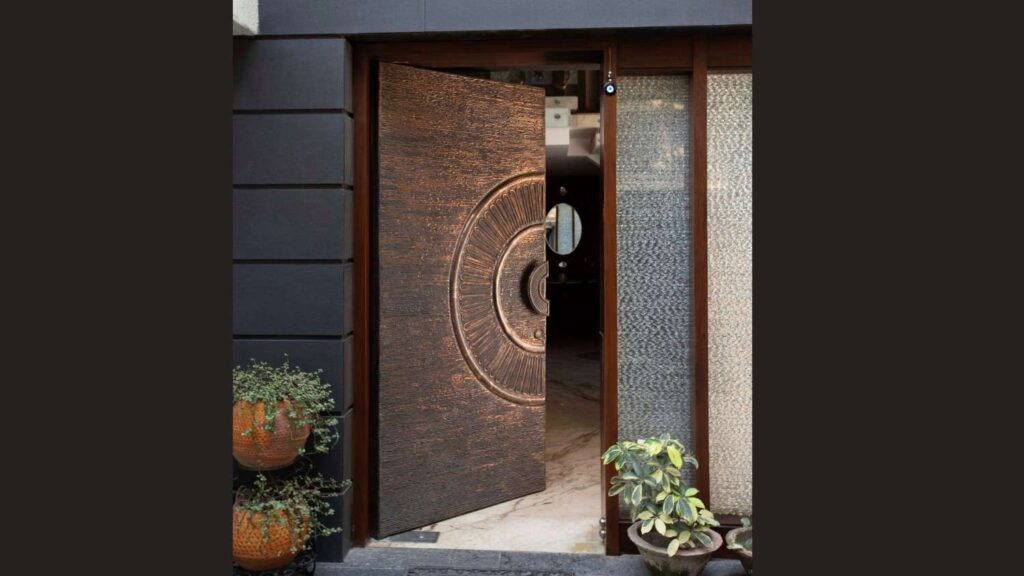 pivot door statment peice