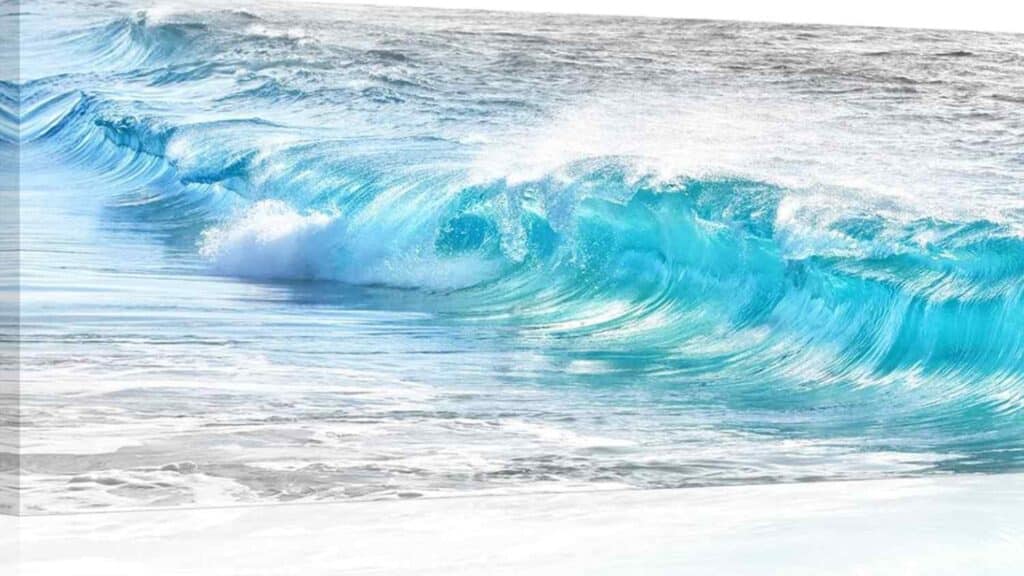 turquoise ocean waves