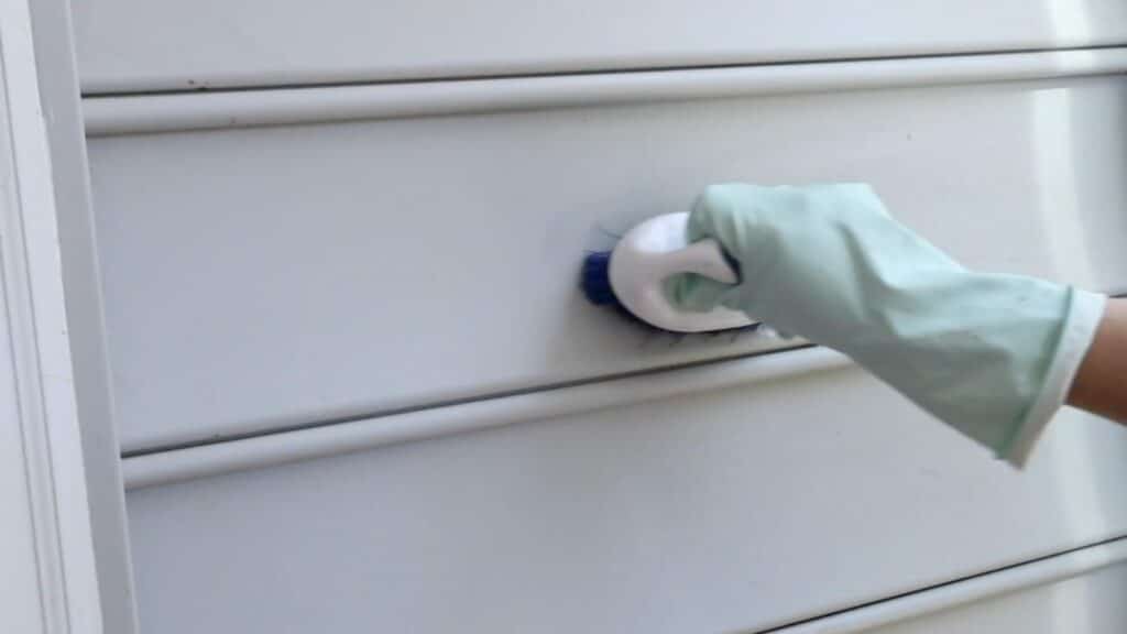 step one clean the vinyl siding