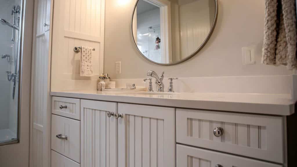 beadboard cabinet fronts